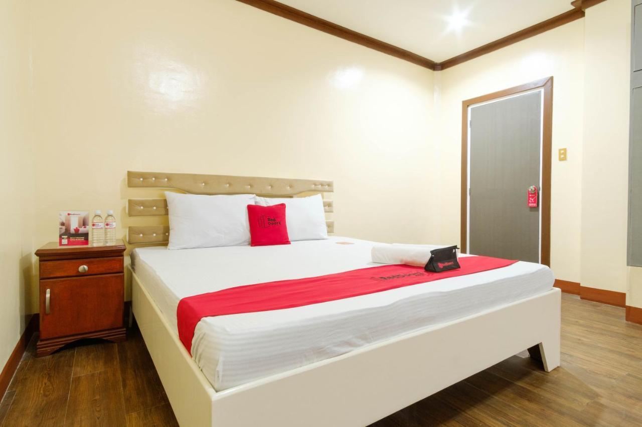 Reddoorz Plus @ Seaborne Hotel Subic Zambales Exteriér fotografie
