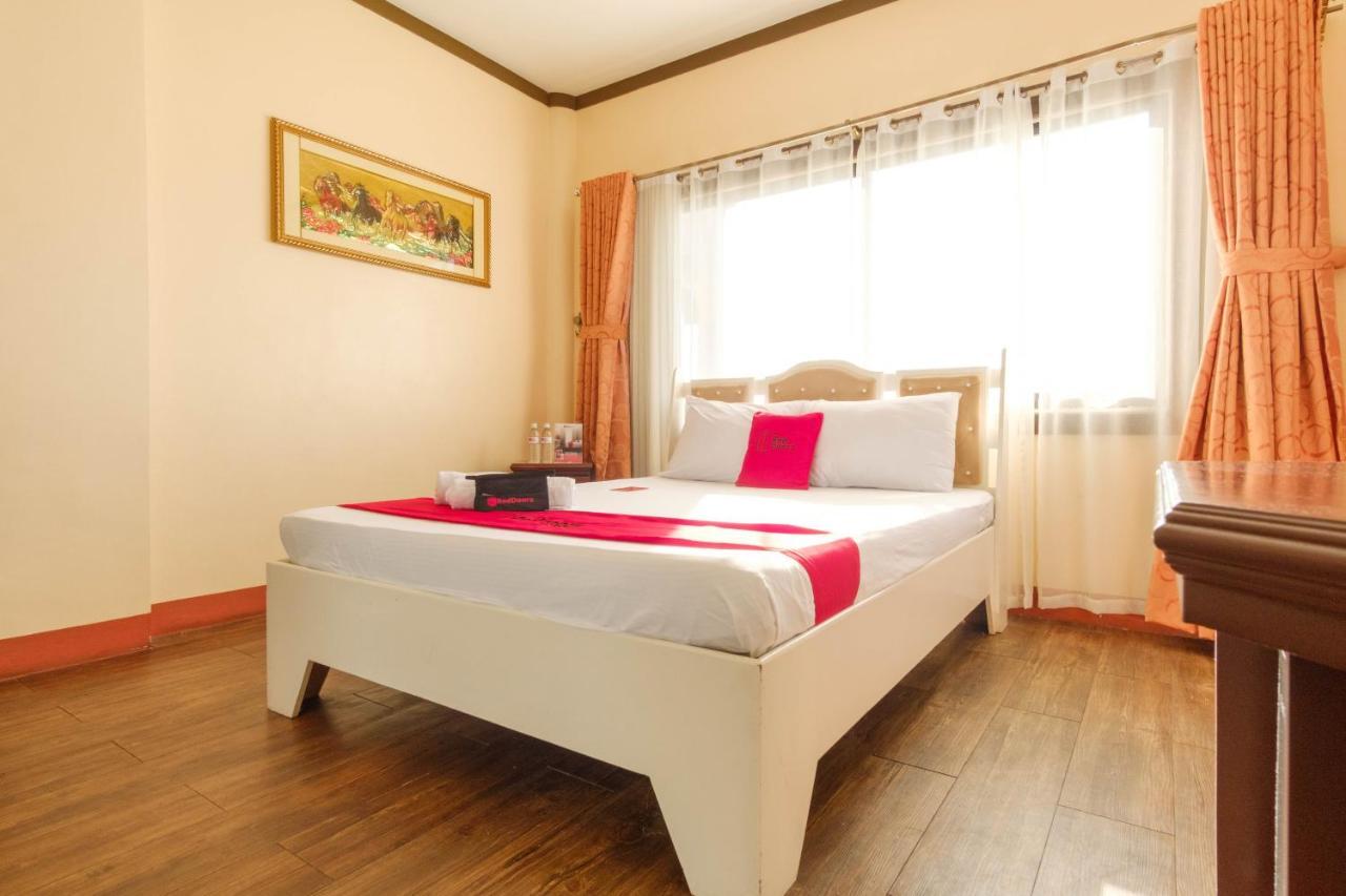 Reddoorz Plus @ Seaborne Hotel Subic Zambales Exteriér fotografie